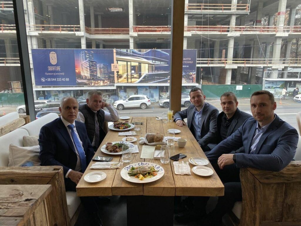 Зустріч Kreston Ukraine з колегами з Kreston Кіпр - 88265917 2162085470604523 8158884261059887104 n